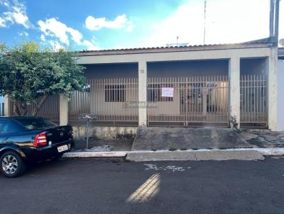 Casa para Venda, em Ourinhos, bairro Vila S�ndano, 4 dormit�rios, 3 banheiros, 2 su�tes