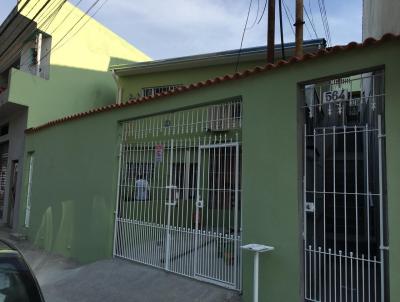 Casa para Venda, em S�o Paulo, bairro Vila Carmosina, 5 dormit�rios, 3 banheiros, 2 vagas