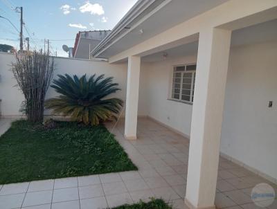 Casa para Loca��o, em Guaxup�, bairro Nova Guaxupe, 3 dormit�rios, 2 banheiros, 1 su�te, 2 vagas