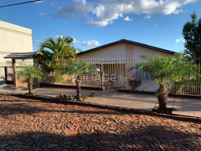 Casa para Venda, em Tr�s Passos, bairro Centro, 3 dormit�rios, 1 banheiro, 1 vaga
