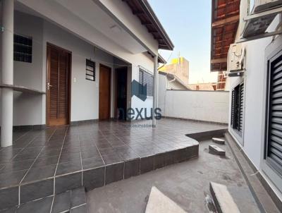 Casa para Venda, em Botucatu, bairro Jardim Para�so, 4 dormit�rios, 3 banheiros, 1 su�te, 2 vagas