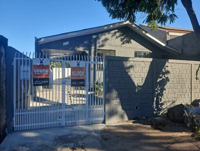 Casa para Loca��o, em Umuarama, bairro Conjunto Patrim�nio Umuarama, 3 dormit�rios, 1 banheiro, 1 vaga