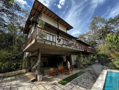 Casa para Venda, em Petr�polis, bairro Pedro do Rio, 3 dormit�rios, 5 banheiros, 3 su�tes, 6 vagas