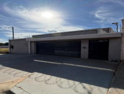Alto Padr�o para Venda, em Caldas Novas, bairro Caldas do Oeste, 3 dormit�rios, 2 banheiros, 1 su�te, 2 vagas