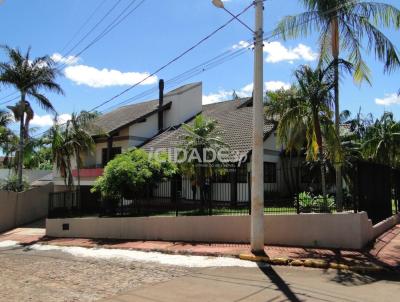 Casa para Venda, em Tr�s Passos, bairro Centro, 4 dormit�rios, 2 banheiros, 2 su�tes, 2 vagas