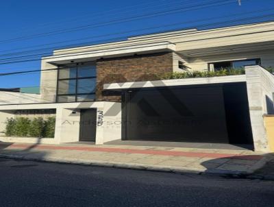 Sobrado para Venda, em Itaja�, bairro Cidade Nova, 3 dormit�rios, 2 banheiros, 1 su�te, 2 vagas