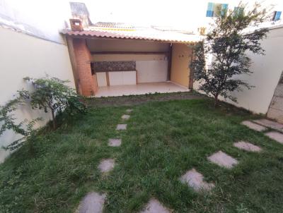 Casa para Venda, em Maca�, bairro Riviera Fluminense, 3 dormit�rios, 3 banheiros, 1 su�te, 2 vagas