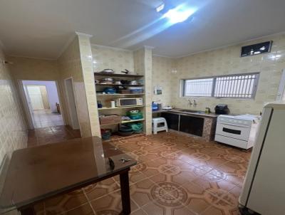 Casa para Venda, em Praia Grande, bairro Maracan�, 2 dormit�rios, 1 banheiro, 1 su�te, 2 vagas
