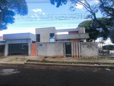 Casa para Venda, em Mandaguari, bairro Jardim Esplanada, 3 dormit�rios, 2 banheiros, 1 su�te, 2 vagas