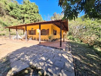 Casa para Venda, em Teres�polis, bairro Jardim Salaco, 2 dormit�rios, 1 banheiro, 1 vaga