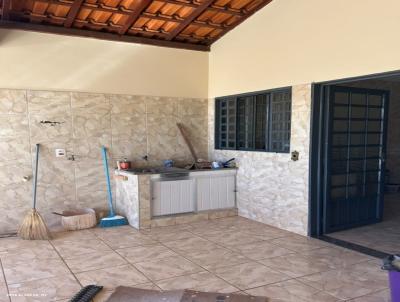 Casa para Loca��o, em Pirassununga, bairro Vila Braz, 2 dormit�rios, 1 banheiro, 1 vaga