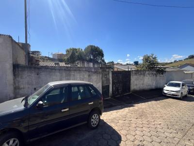 Casa para Venda, em Carmo de Minas, bairro Nha Chica, 1 dormit�rio, 1 banheiro, 1 vaga