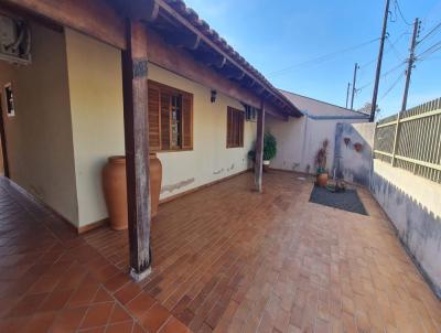 Casa para Venda, em Londrina, bairro Jardim Vale Verde, 3 dormit�rios, 3 banheiros, 1 su�te, 4 vagas