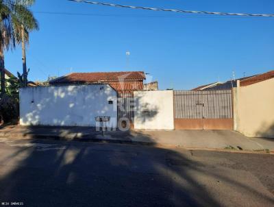 Casa para Venda, em S�o Jos� do Rio Preto, bairro Jardim do Lago, 2 dormit�rios, 1 banheiro, 1 su�te, 2 vagas