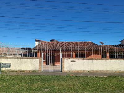 Casa para Venda, em Araruama, bairro Vila Capri, 5 dormit�rios, 4 banheiros, 1 su�te, 4 vagas