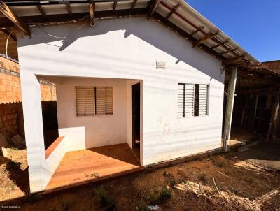 Casa para Venda, em Cidade Ocidental, bairro Parque Nova Friburgo B, 2 dormit�rios, 1 banheiro