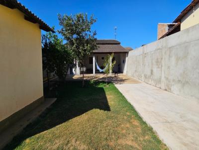 Casa para Venda, em , bairro Jardim Brasilia, 2 dormit�rios, 2 banheiros, 4 vagas