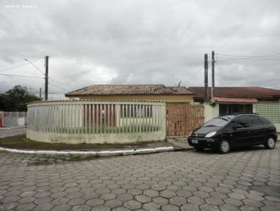 Casa para Venda, em Itanham, bairro Jd Suaro, 3 dormitrios, 2 banheiros, 1 sute, 4 vagas