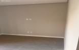 Quarto bem espaoso