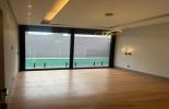suite 4