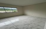 QUARTO COM VARANDA